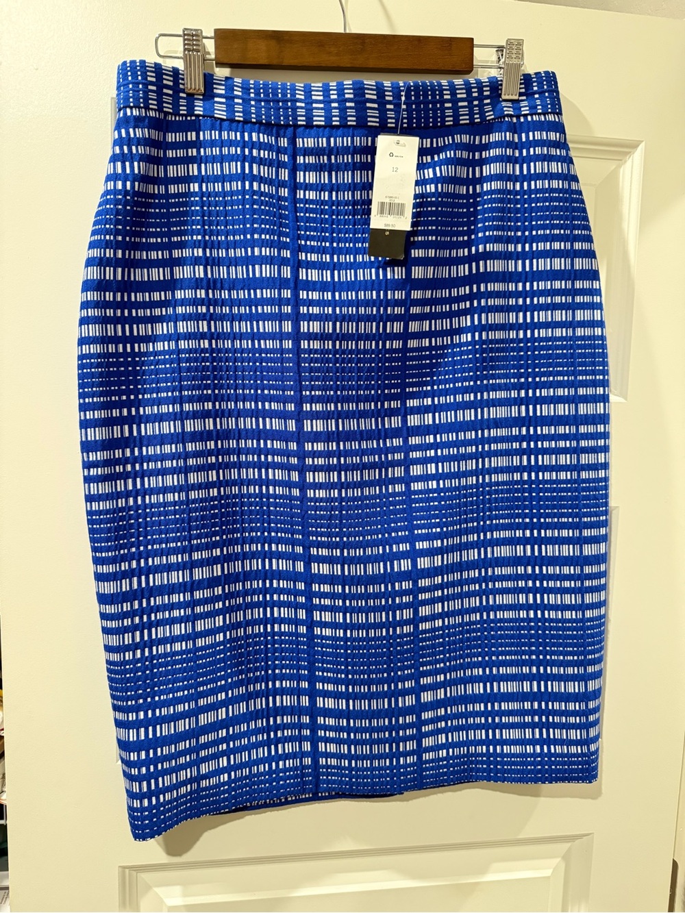BNWT BANANA REPUBLIC Blue Patterned Pencil Skirt